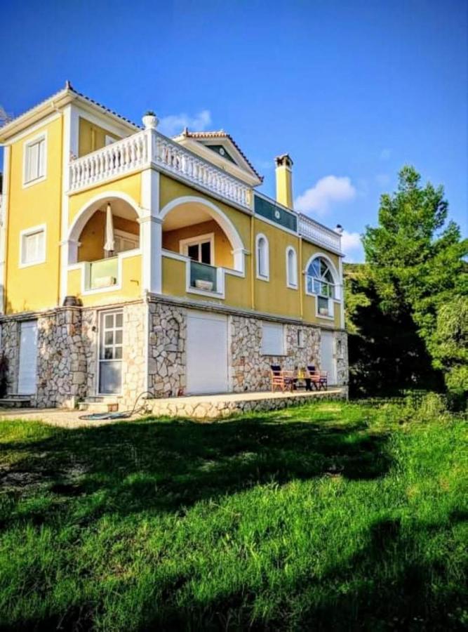 Vila Kalielaia Mouzákion Exteriör bild